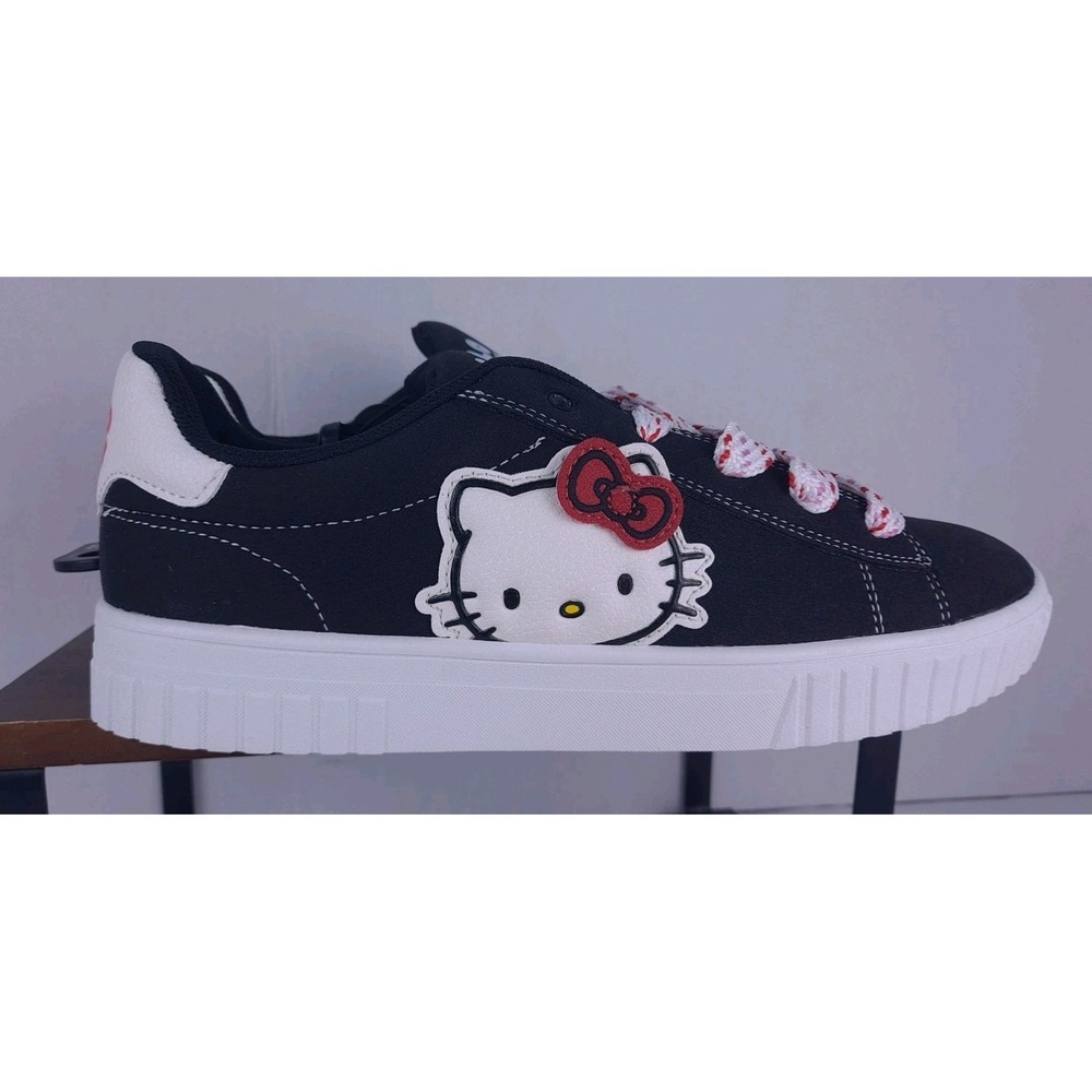 Hello Kitty Shoe Sanrio Women's Size 11 Black Casual Court Sneakers New Big Lace
